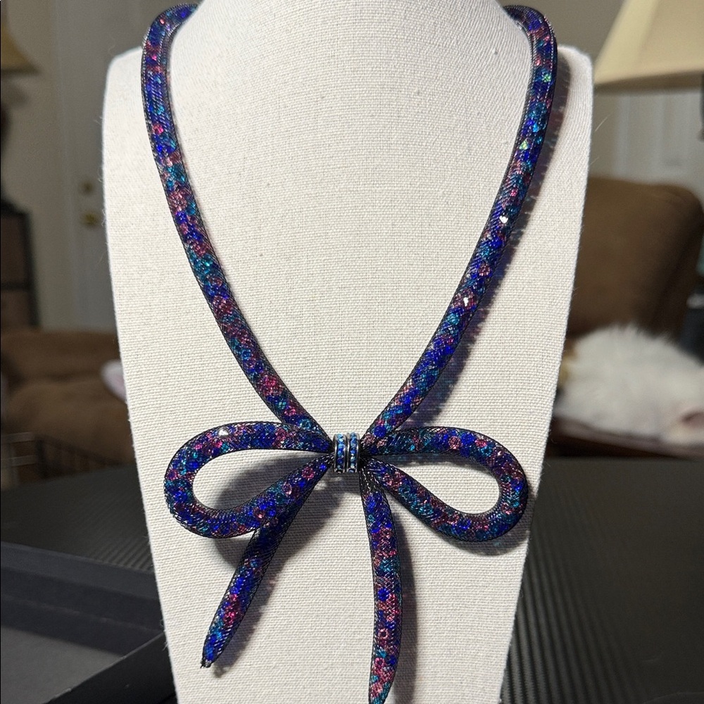 Mesh Bow Necklace. Part of the "Dark Shadows" or "Dark Glamour" collections